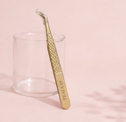 Pinza Gold Doll